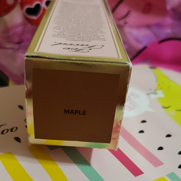 Too Faced Dew You Tutti Frutti Foundation - Picture 5 of 15